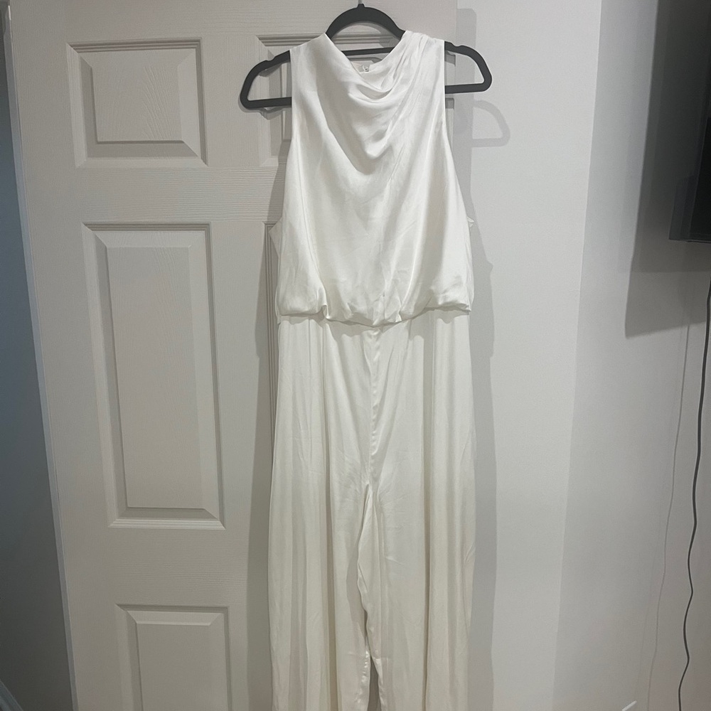 Abercrombie white jumpsuit